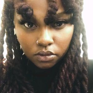 Meet your Posher, Jasmine